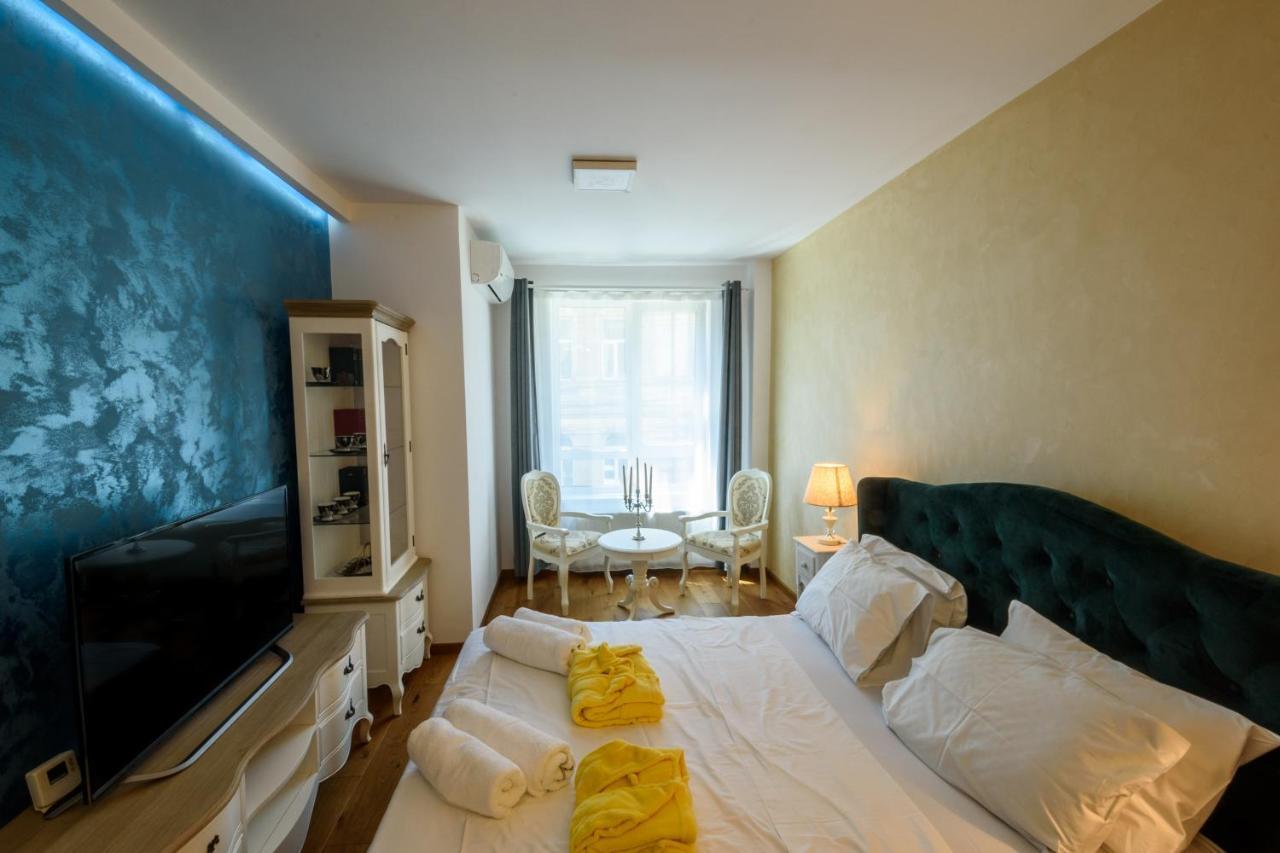 Ultracentral Luxury Apartment Kaloşvar Dış mekan fotoğraf