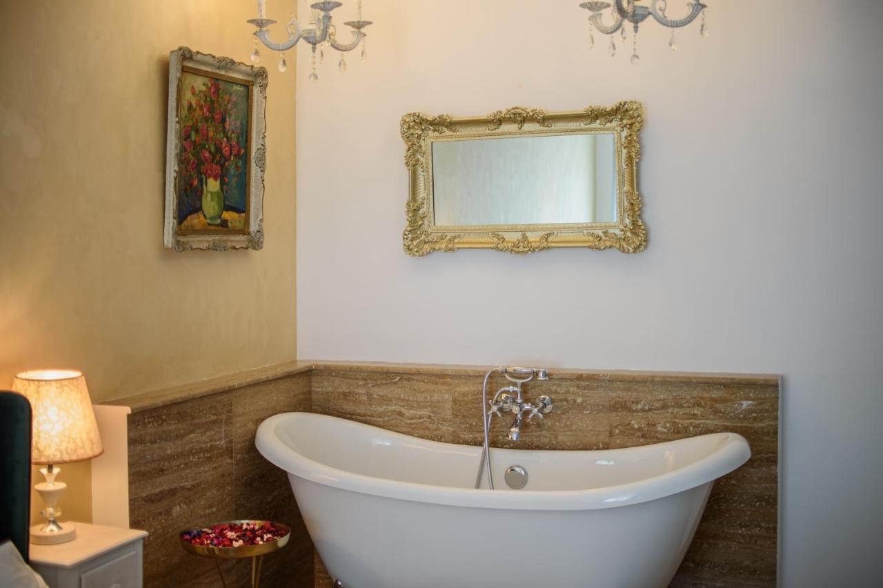 Ultracentral Luxury Apartment Kaloşvar Dış mekan fotoğraf