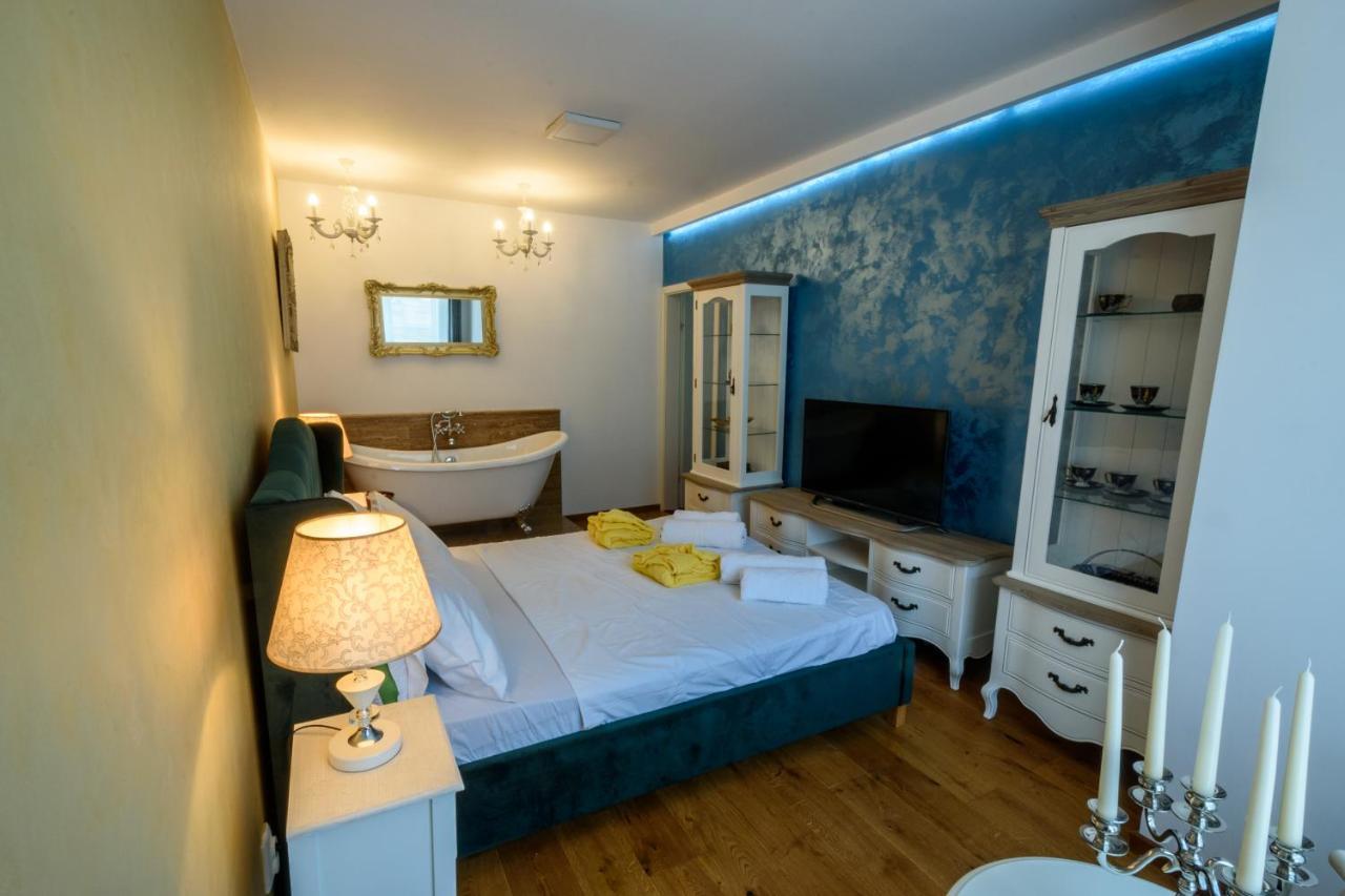 Ultracentral Luxury Apartment Kaloşvar Dış mekan fotoğraf