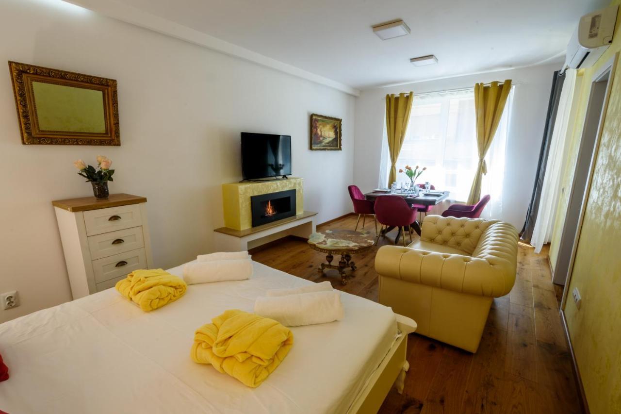 Ultracentral Luxury Apartment Kaloşvar Dış mekan fotoğraf