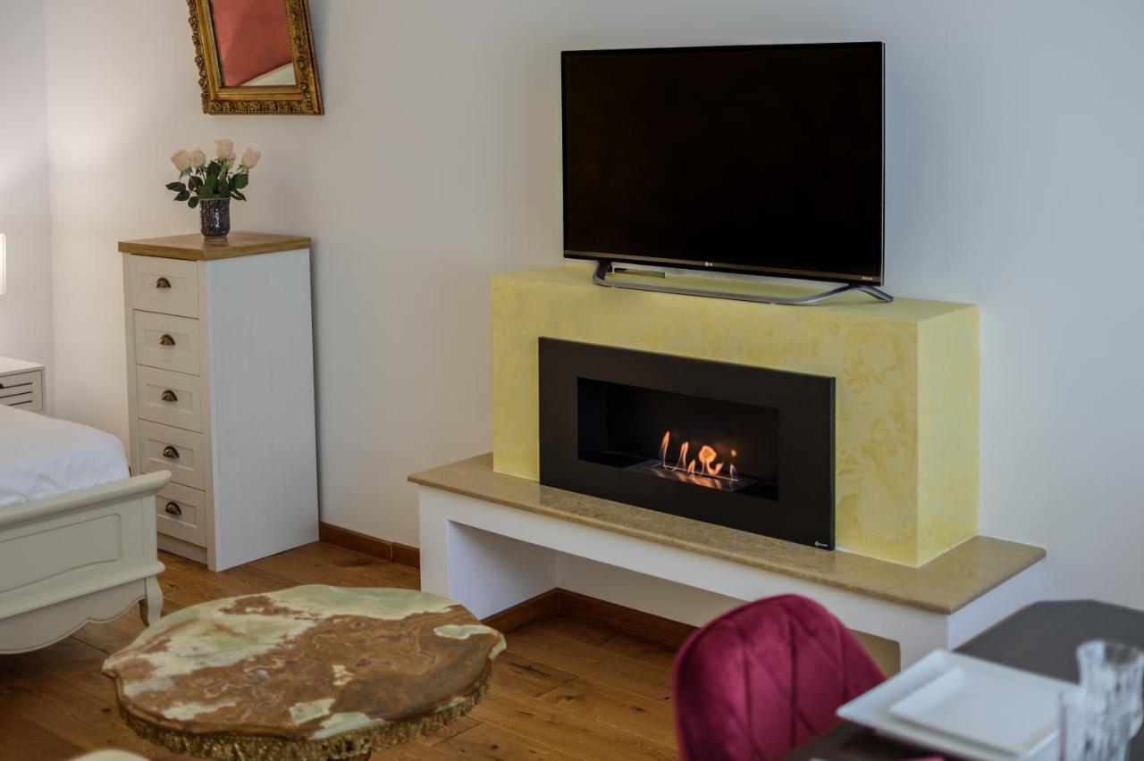 Ultracentral Luxury Apartment Kaloşvar Dış mekan fotoğraf
