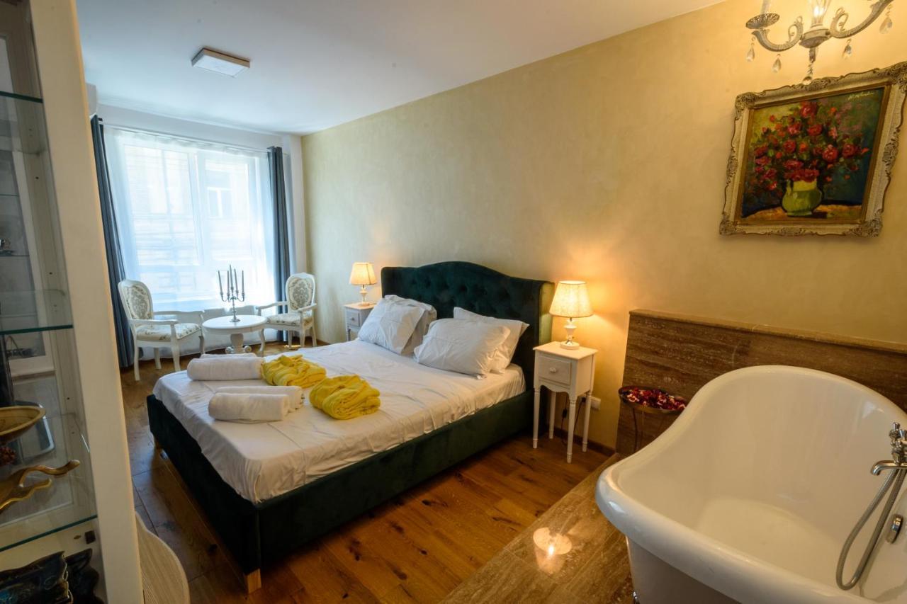 Ultracentral Luxury Apartment Kaloşvar Dış mekan fotoğraf