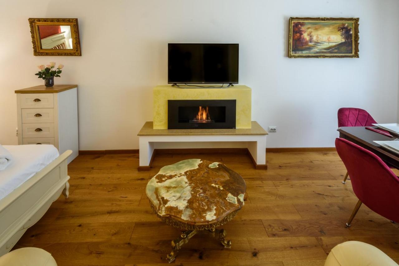 Ultracentral Luxury Apartment Kaloşvar Dış mekan fotoğraf